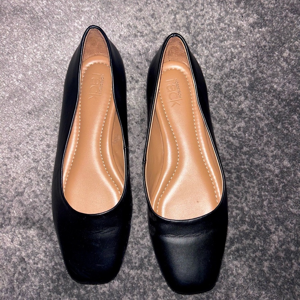 NORDSTROM RACK BLACK LEATHER BALLET FLAT